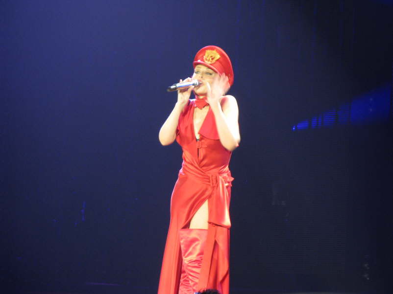 Kylie 2008-125