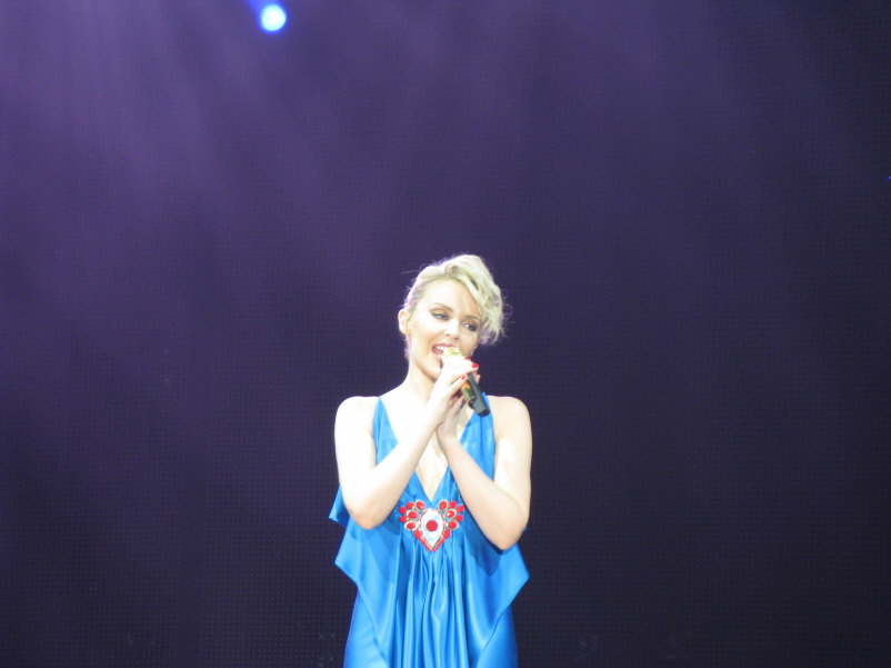Kylie 2008-136